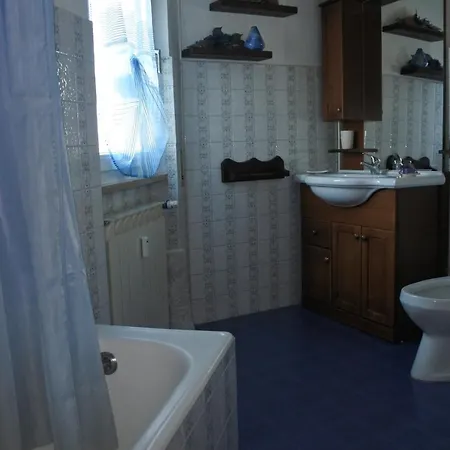 Apartament Un Arco Al Sole *